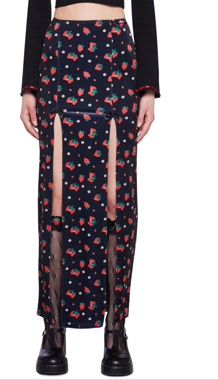 Dolls Kill x Strawberry Shortcake Strawberry Shores Velvet Skirt Size XL